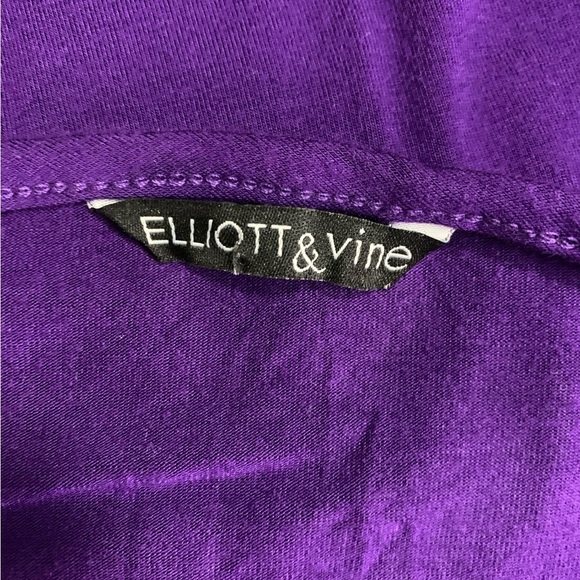 Elliott & Vine lovely purple blouse, sheer print bell sleeves, sz L, worn once - Picture 5 of 8